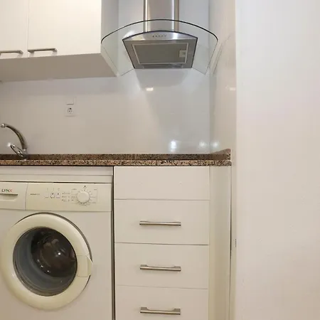Cat-92 225 Apartment