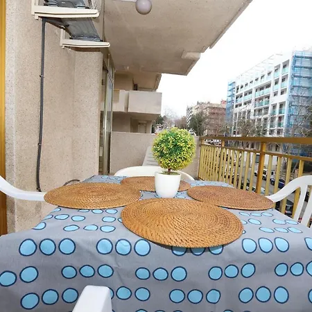 Cat-92 225 Apartment *