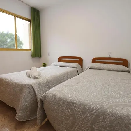 Cat-92 225 Apartment